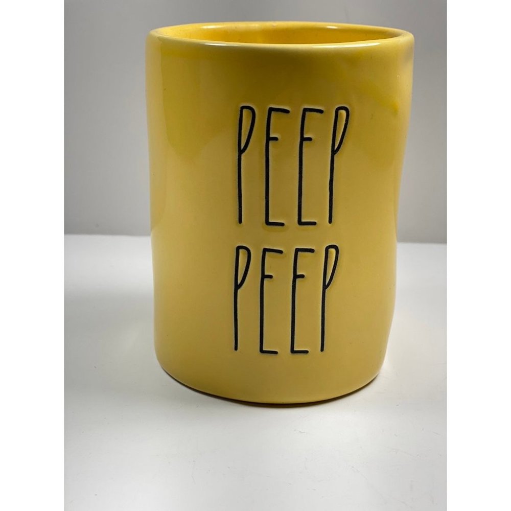 New Rae Dunn Candle With  "Peep Peep" in Yellow